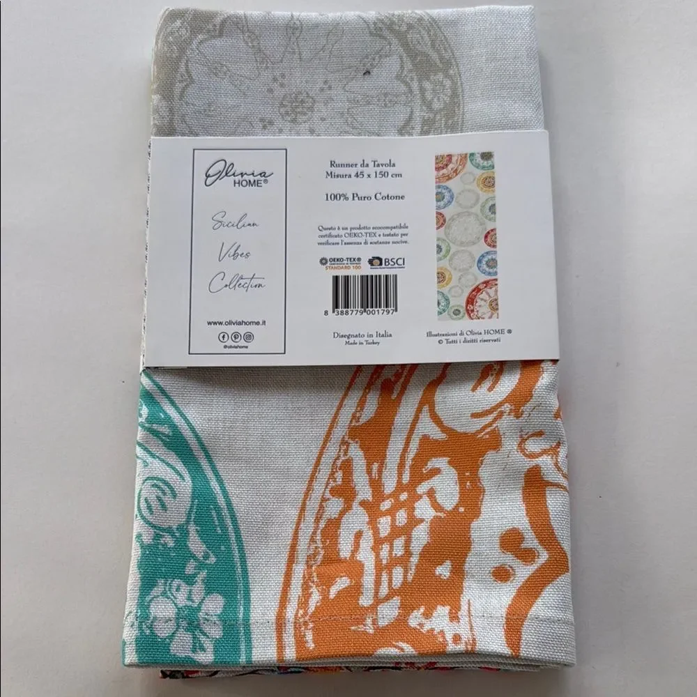 NWT Olivia Home Table Runner with Multicolor Medallions Vibrant Patterns Cream
